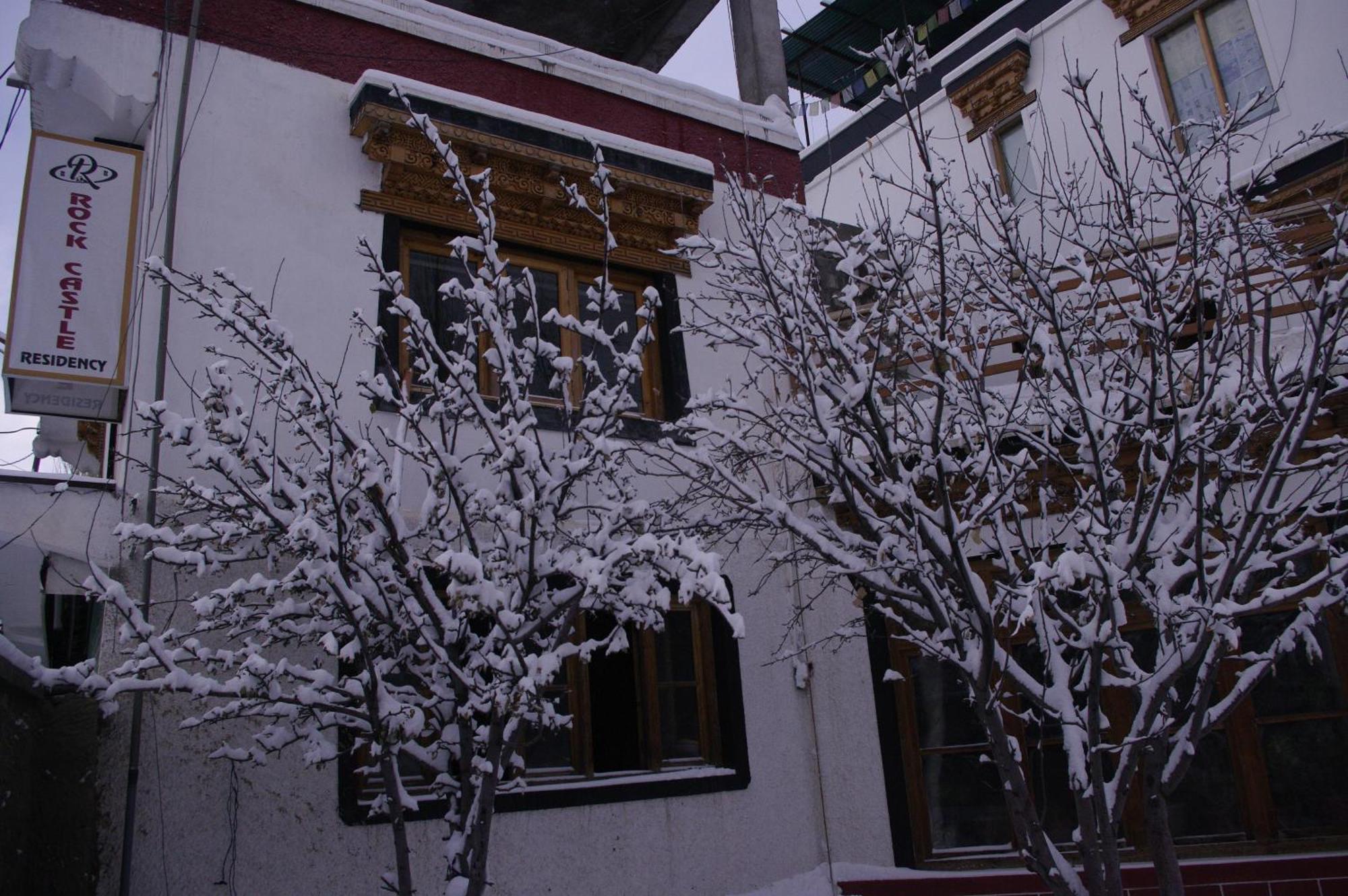 Rock Castle Residency Hotel Leh Buitenkant foto
